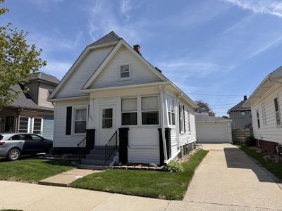 2031 Superior STREET