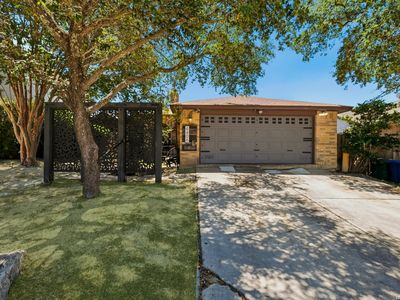 6406 Chimney Nest