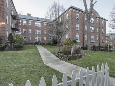 19 Schenck Avenue #1G