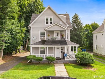 395 Stanley Street