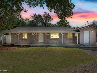 1361 College View Dr