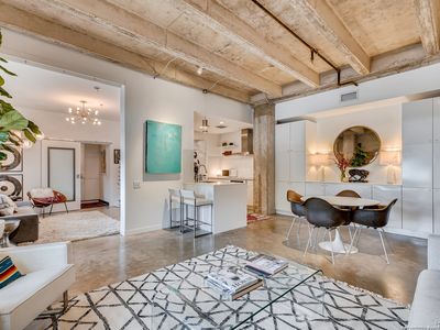 1115 S Alamo #2203