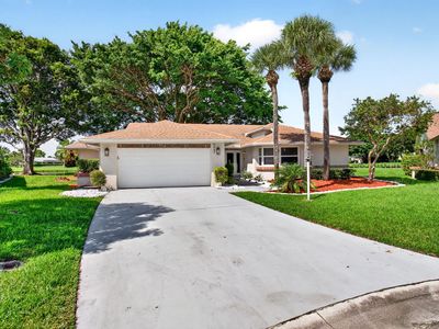5642 FOREST OAKS Terrace