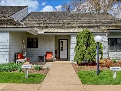 16 Sawmill Creek Dr W Unit 16