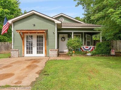 101 Grand Brook Dr