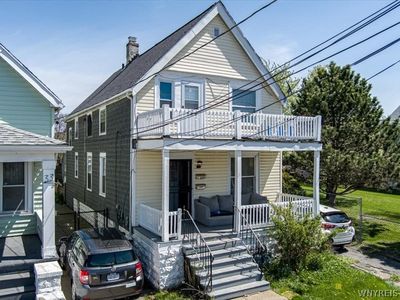 31 Ross Ave