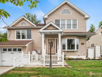 230 McFarlane Rd