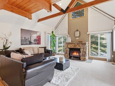 300 Far View Dr #12