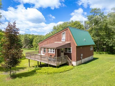 564 Neer Hill Rd