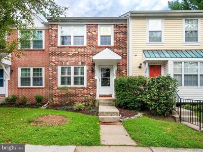 18239 Fox Chase Cir