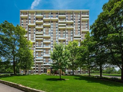 1000 Urlin Ave APT 622