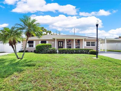 Property at 7908 N Woodlynne Ave, Tampa, FL