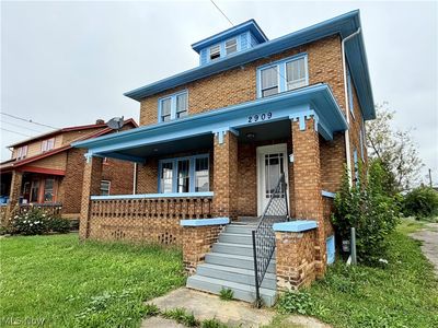 2909 Denver Ave