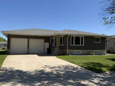 313 Clark Ave