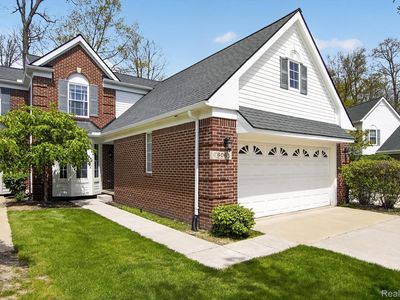 606 Shady Maple Dr