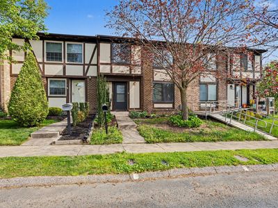 143 Bourbon Ct