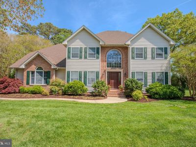 5657 Caledonia Dr