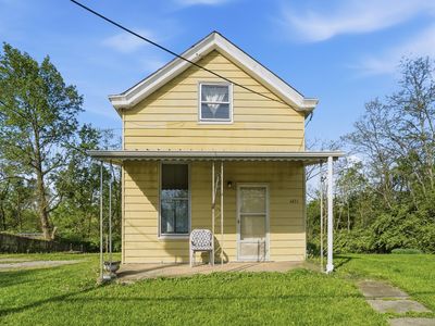 1431 Garvey Ave