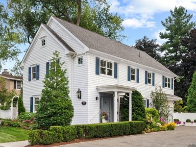 23 Fairlawn Street