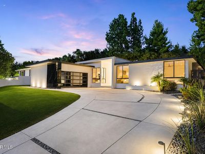 4400 Topanga Canyon Blvd