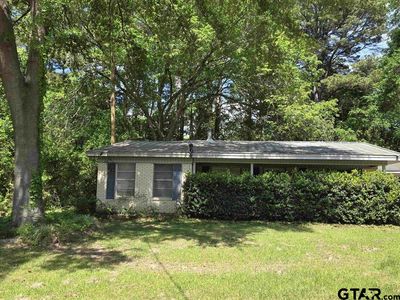 4520 Surratt Rd