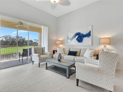 2300 Carrington CT #203