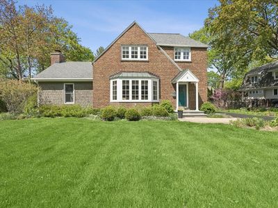 6 E Witchwood Ln