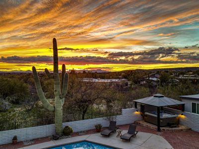 3539 N Sierra Madre Dr