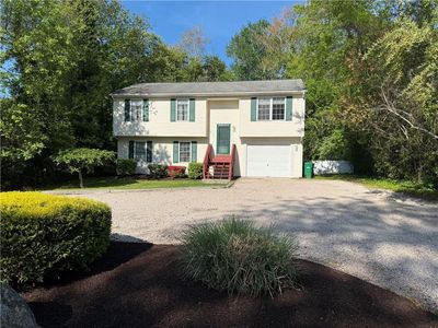 1676 Kingstown Rd