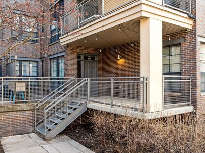 825 Berry St APT 103
