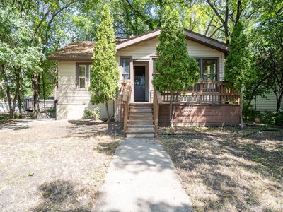 Property at 915 College St N, Fargo, ND