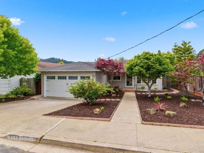 1112 Escalero Ave