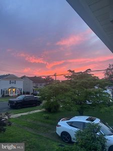 327 Oakland Ave