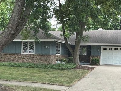 24 Briargate Cir