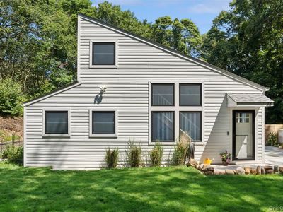 356 Oakleigh Avenue #38