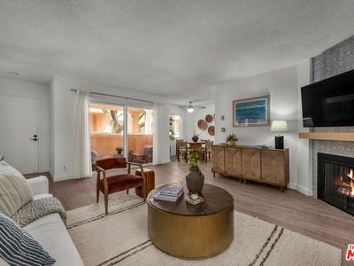 914 Lincoln Blvd APT 202