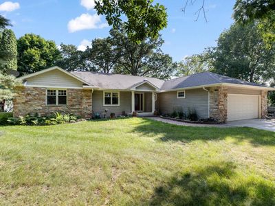 W10817 Blackhawk TRAIL