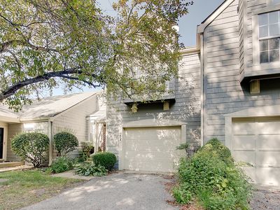 6454 Watham Ct