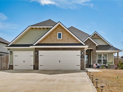 1241 Silver Maple St