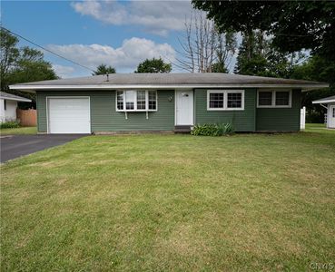 137 Glen Rd S