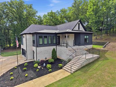 64 Moseley Ln