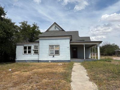 418 E Harris Ave