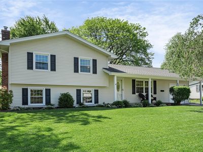 648 Meadowbriar Rd