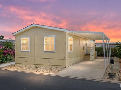 2240 Golden Oak Ln #64