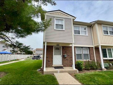 Property at 461 Congress Ct, Wood Dale, IL