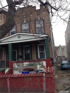 450 Newport Street