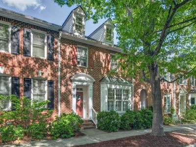 110 Westgreen Dr