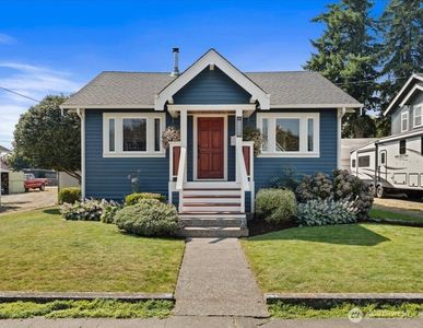Property at 1138 Pioneer Street, Enumclaw, WA