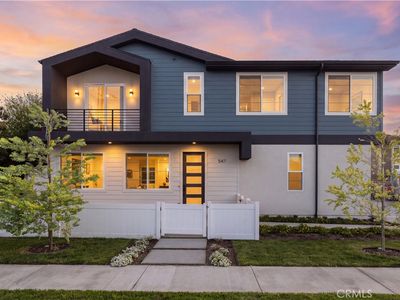 547 Bernard St