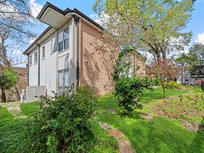 8211 Katy Fwy APT 44